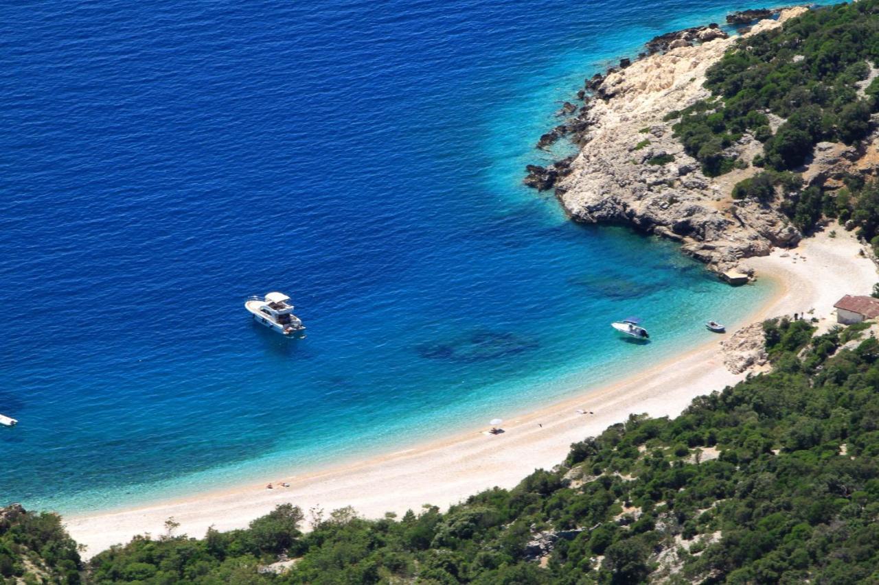 Apartments By The Sea Valun, Cres - 8081 Exterior foto